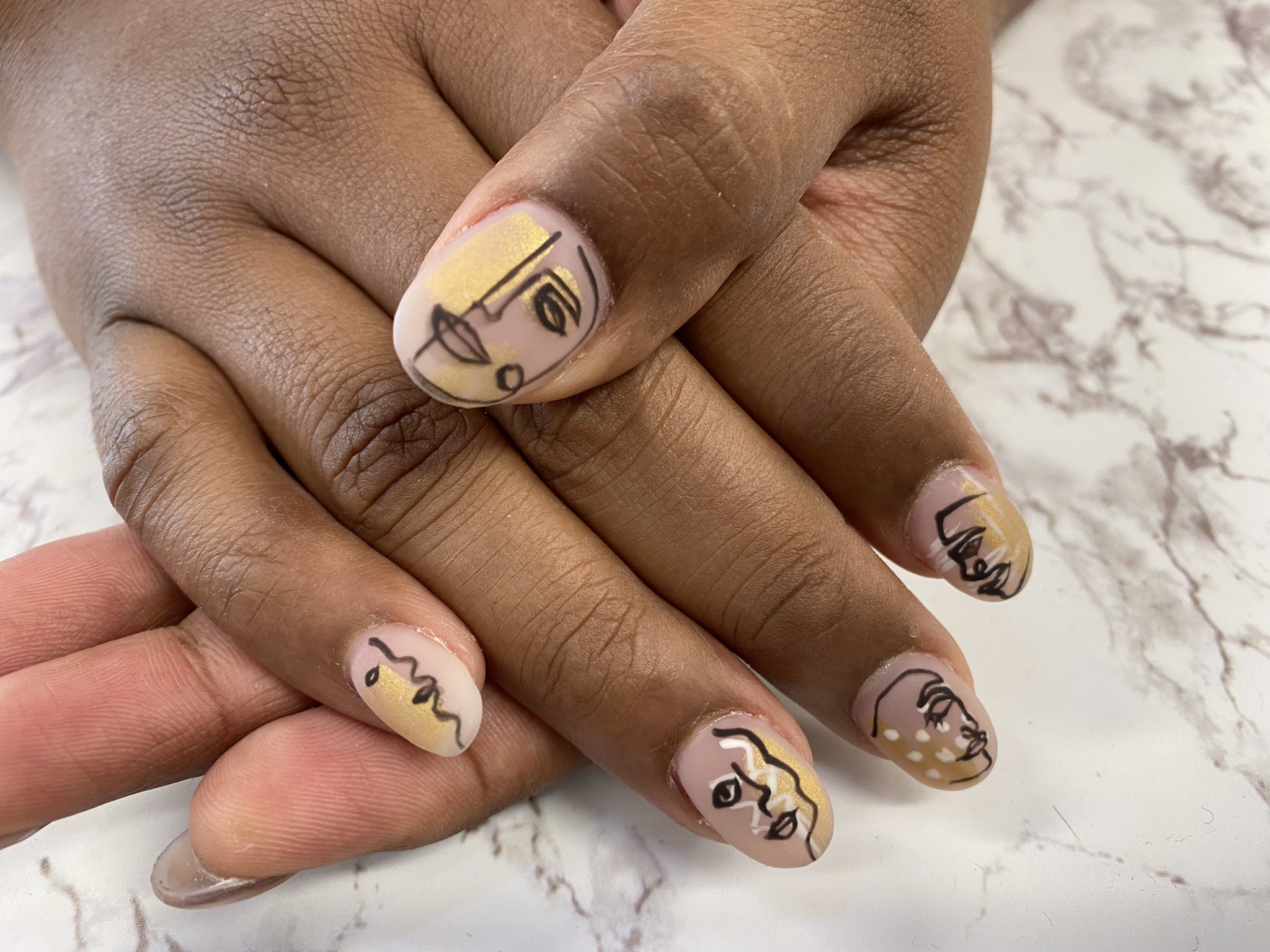 Abstract Face / One Line Face Nails - Etsy