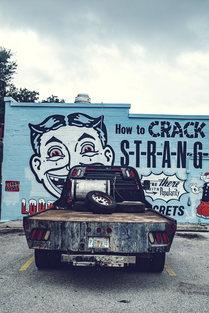 What music do y’all listen to when doing #streetphotography ?