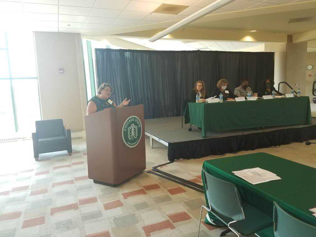 Hunt_Institute's tweet photo. A recent survey for @ILHumanServices showed 32% of #EarlyChildhood teachers in Illinois leave jobs at licensed centers every 2 years. @repwillis77 introduces our #TeacherWorkforceIL #EarlyLearning workforce convo about the need for improved pay, benefits, and more. @ChicagoState https://t.co/sMhnfeESSS