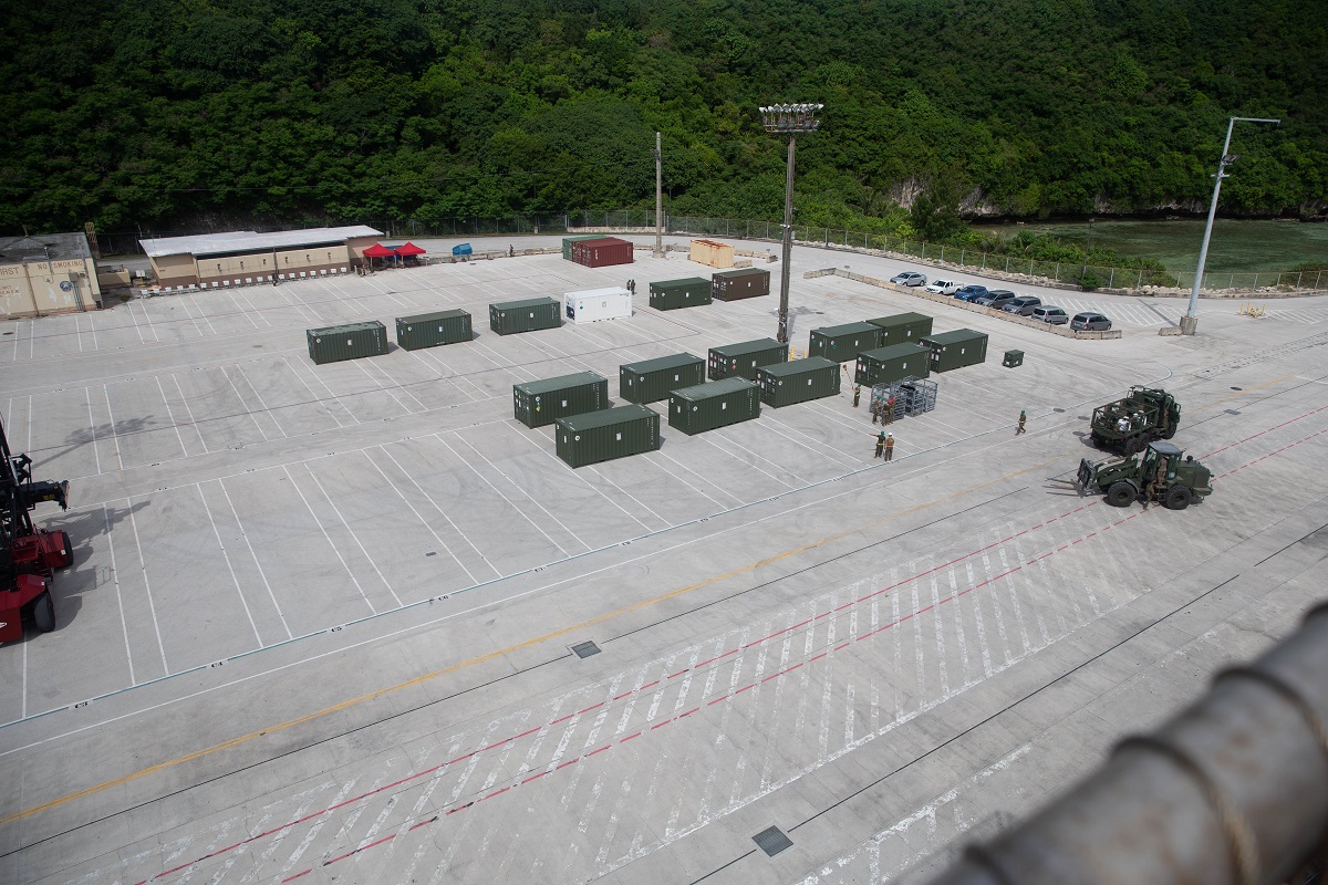 USPACOM's tweet photo. .@PacificMarines with @1stMEF and  @USPacificFleet Sailors offload equipment from the USNS Dahl as part of exercise #FreedomBanner at @nbguam. #Readiness #LSGE21 https://t.co/VGSA3o2FJu