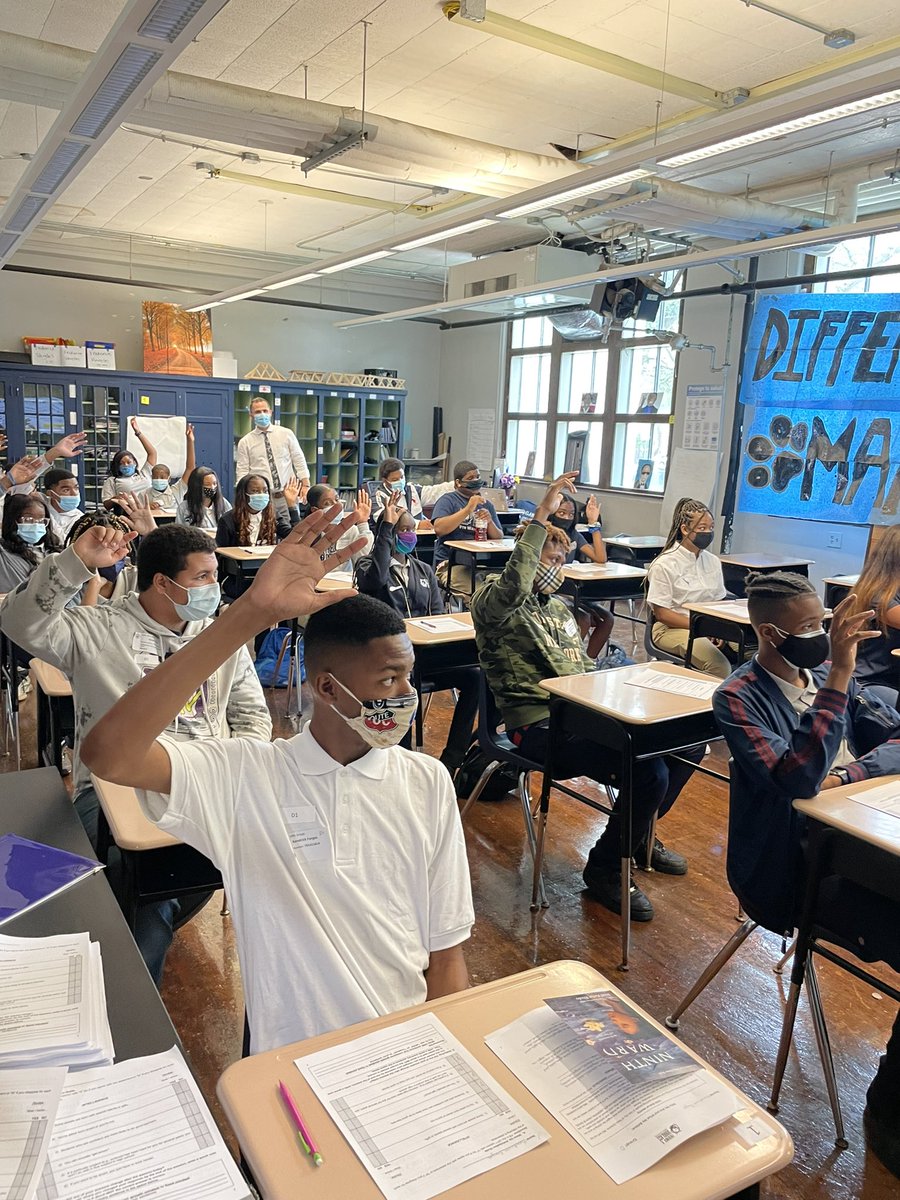 KIPPNO's tweet photo. We are continuing to welcome back our #KIPPsters across KNOS! Check out these awesome moments from #KIPPBelieve, #KIPPMorial, #JFK & #FDHS! 🏫💛 https://t.co/dZVXf7FzpI