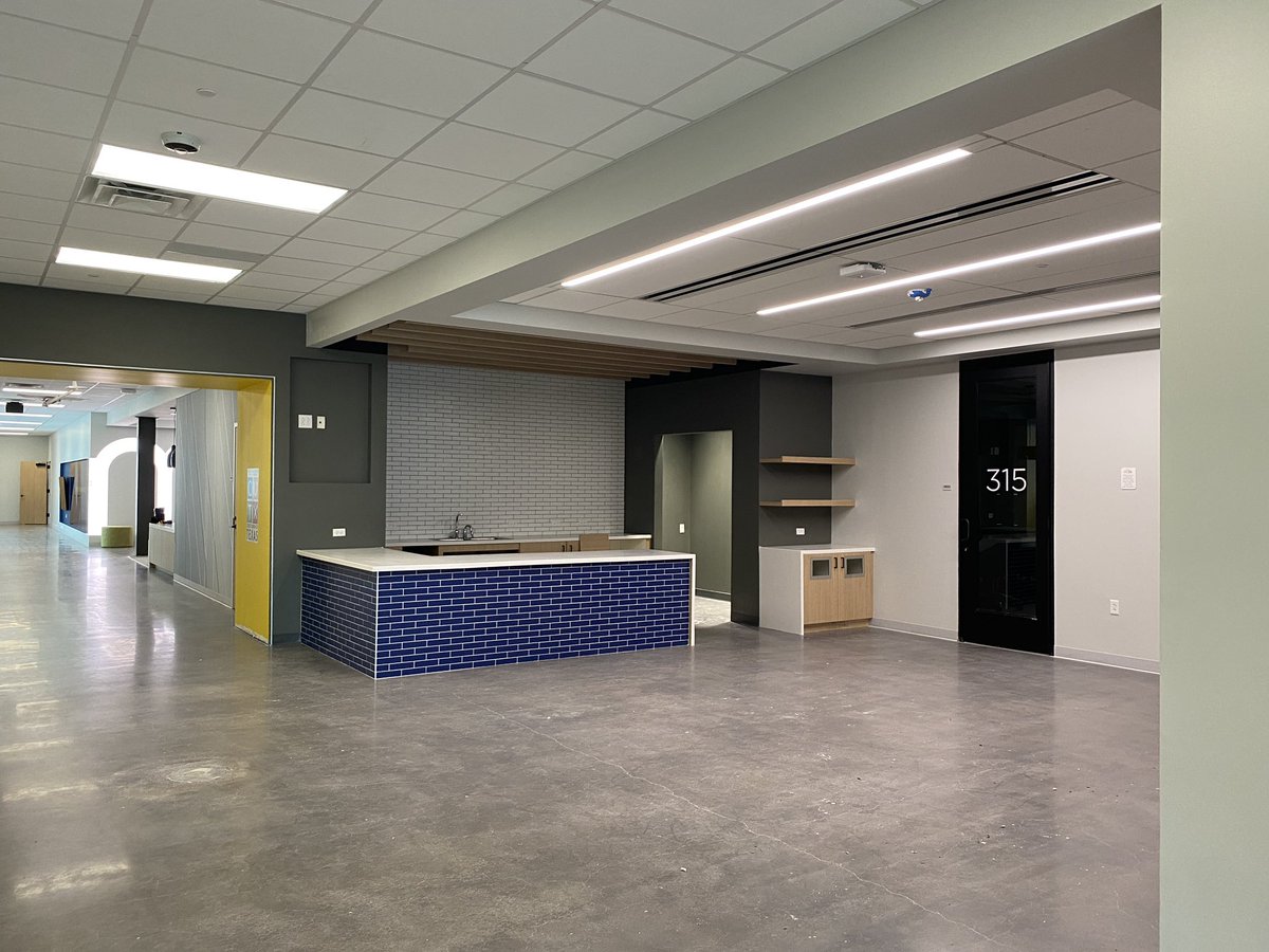 MAPSatHP's tweet photo. Scottie Joe’s Coffee Shop is coming right along! Super excited about this partnership with 18+ at HPHS! #hphs @hpisdschools @pcpeople https://t.co/3c1xBdpKtK