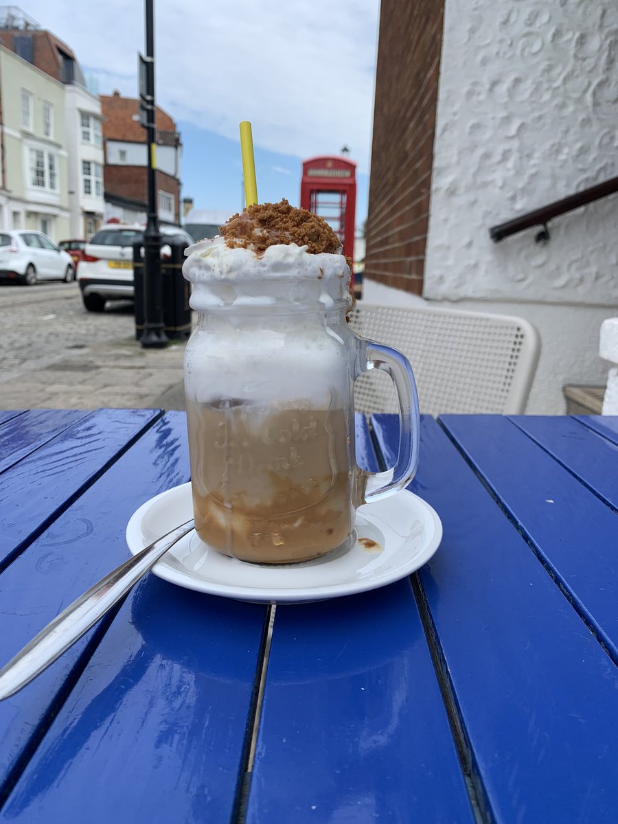 Our new Iced Latte - Biscoff - absolute heaven in a glass, also available to take away 😋