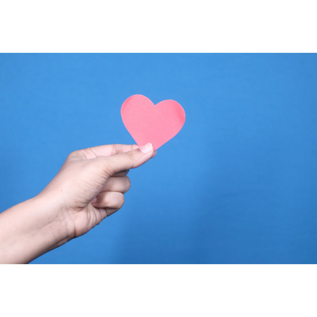 bvnauk's tweet photo. In this blog, Emily Holmes talks about why prioritising self-care isn’t selfish, as part of raising awareness about chronic illness among veterinary nurses! Read her blog here; https://t.co/Js2t60fZrm https://t.co/U5gNuchY2P