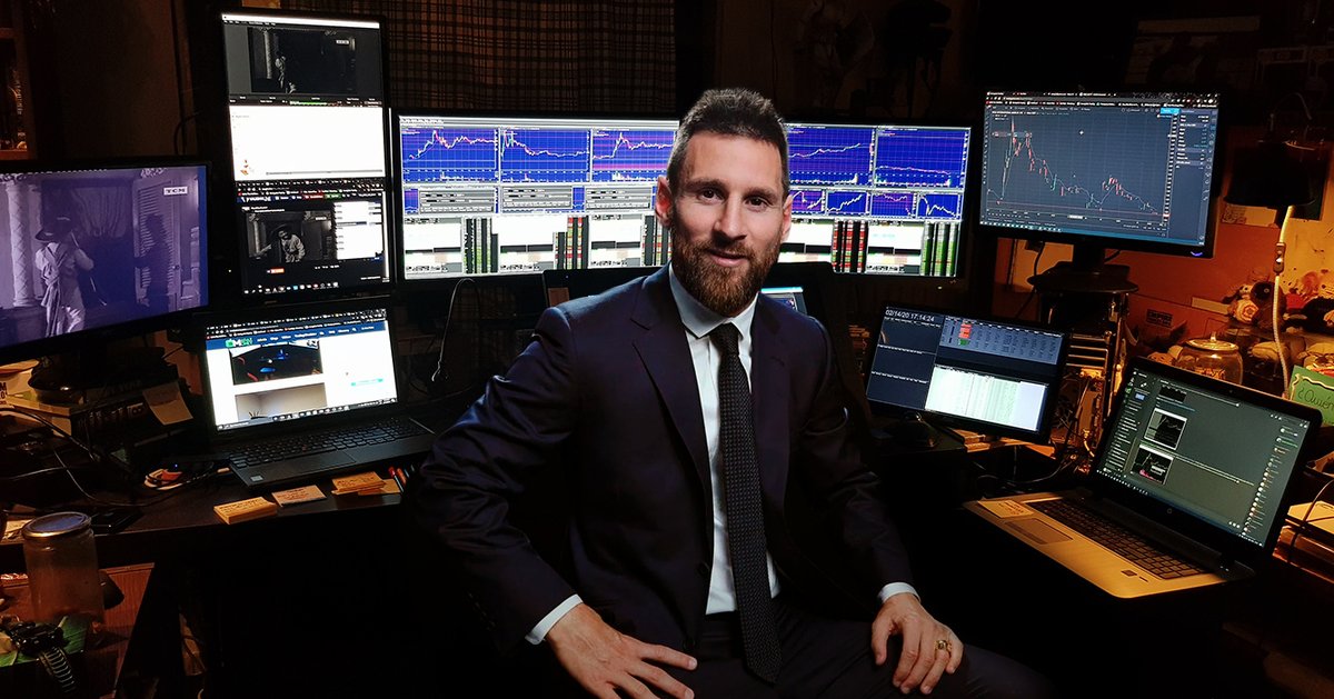 ChiguireBipolar's tweet photo. Messi abandona al Barcelona para hacerse millonario sin salir de casa https://t.co/SBdq9wFWoF https://t.co/QULM9UKaoT