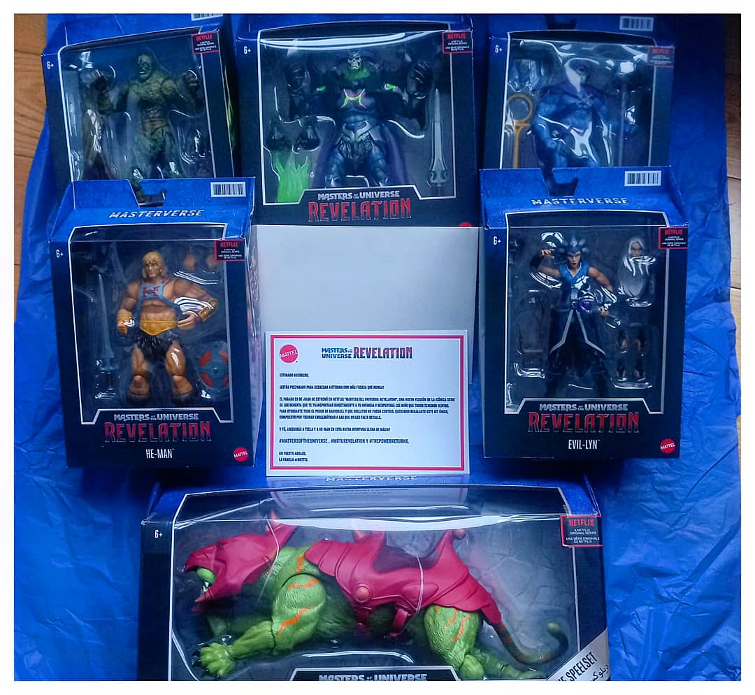 MundoMasters's tweet photo. #Hordeanos🦇!! Muchos años con vosotros, compartiendo nuestro cariño por @MastersOfficial y esto, como no, también lo queremos compartir.@Mattel nos ha enviado un pack para promoción de la nueva colección #Masterverse, figuras que pertenecen a la serie de @netflix #Revelation 👇🏼 https://t.co/YIhfoanwa8