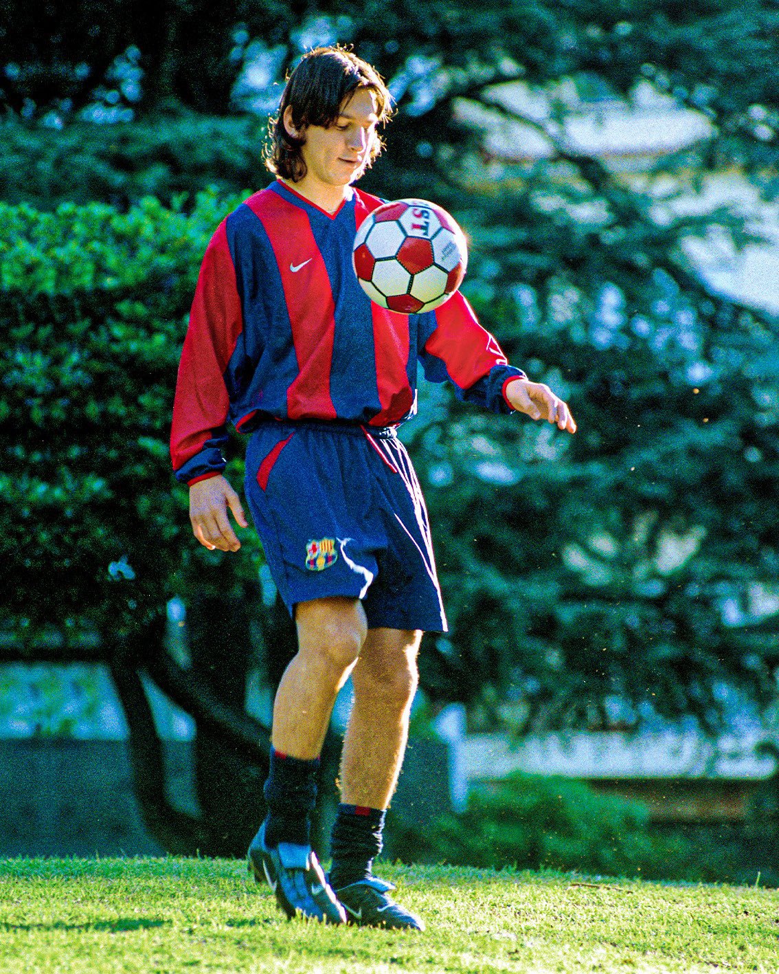 Club Clobber on "Legacy 🐐 A picture of Lionel Messi wearing Nike boots is as rare as Messi in a Barca shirt https://t.co/2D5MCagAcK" /