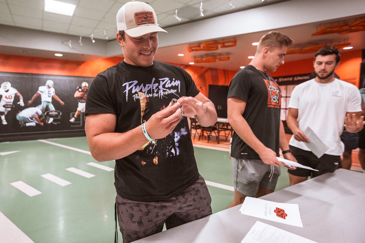 CowboyFB's tweet photo. Reporting for duty 🤠

#LetsRide I #GoPokes https://t.co/1SSpXKeFOL