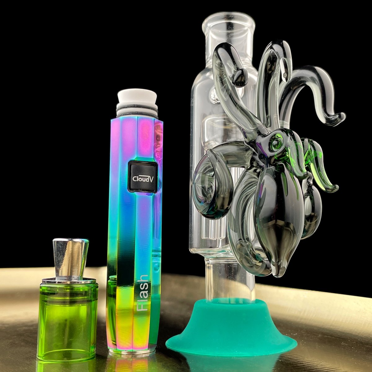 CloudVapes's tweet photo. BEST DAB PEN #glassart bundle!
#vape #cloudv
https://t.co/Vrm1dNxUhf https://t.co/kvYs3cW4Xm