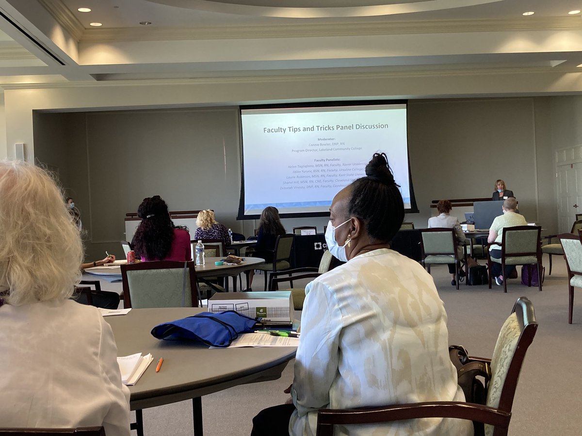 Learning &amp; growing together Supporting our professional future. Thank you Deans/Directors &amp; Faculty of the Deans’ Roundtable for developing future adjunct nursing faculty @kkellyhancock <a href="/MeredithLahl/">Meredith Foxx (Lahl)</a>