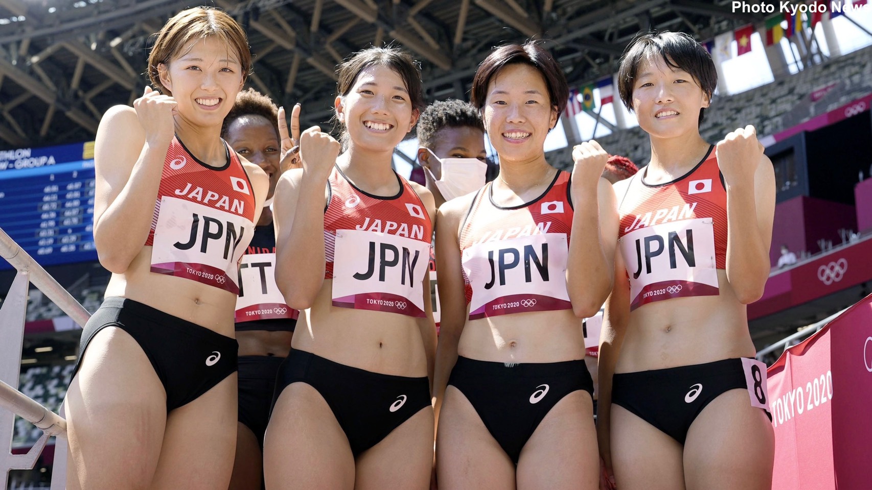 Team Japan Playback アスリートの輝きを写真で振り返る 陸上競技 女子4 100mリレー予選 1組7着で予選敗退となったものの 日本記録に0秒05差に迫る43秒44をマークしました がんばれニッポン Tokyo Teamjapan オリンピック