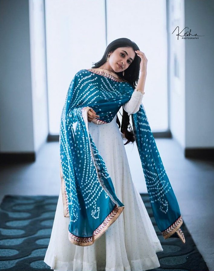 Priyankaamathan's tweet photo. @priyankaamohan 💙😍
#Doctor #PriyankaMohan https://t.co/QBYVaxe97j