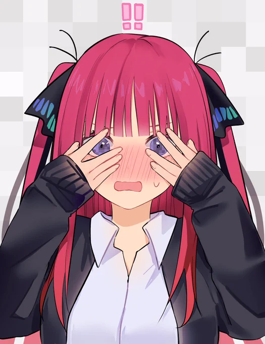 ちゃっかり見ちゃう二乃が好き 
