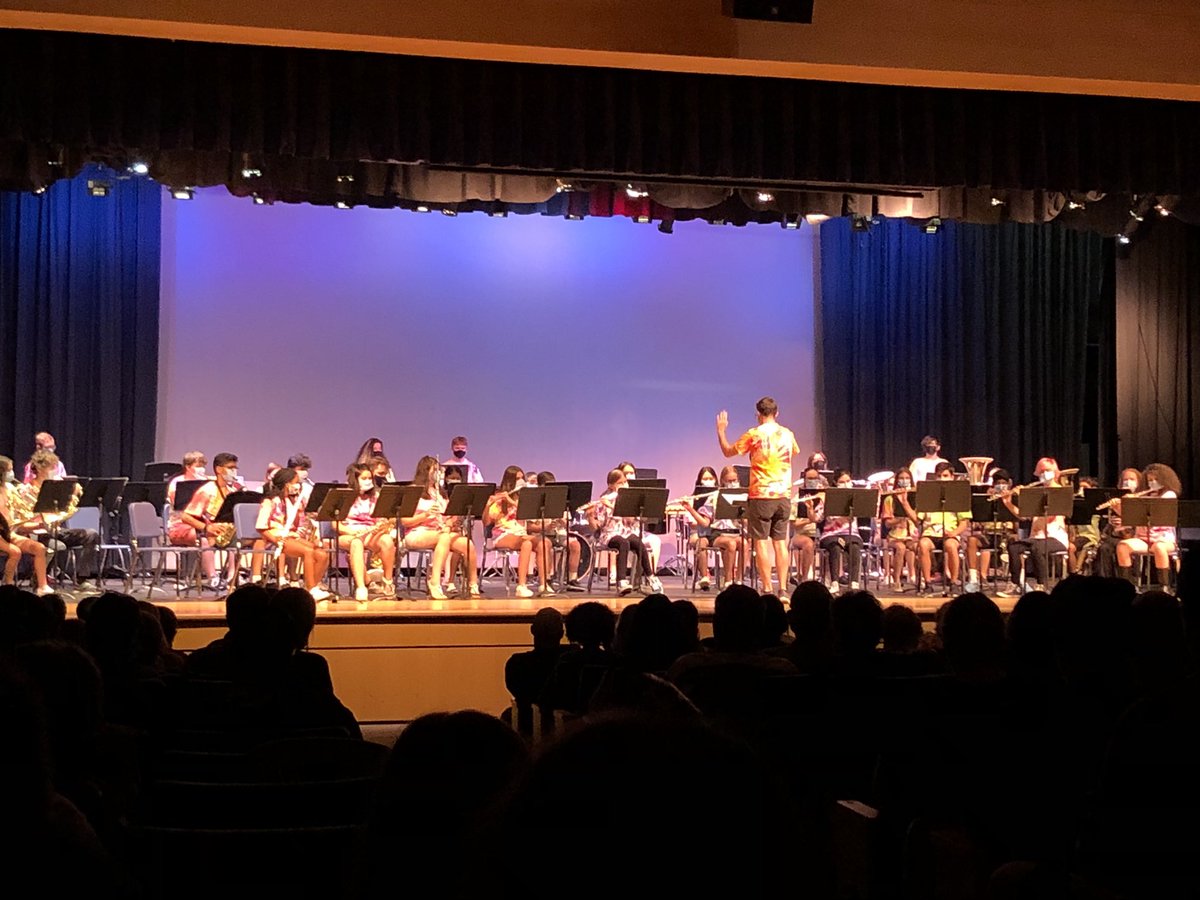 Kenneth M. Smith tweet media