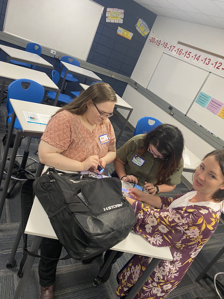 DrEmily19's tweet photo. @ForbesFalcons enjoyed getting to know our new teachers with a learner profile breakout room- backpack edition #GISDB2S https://t.co/Ka0chaFtpz