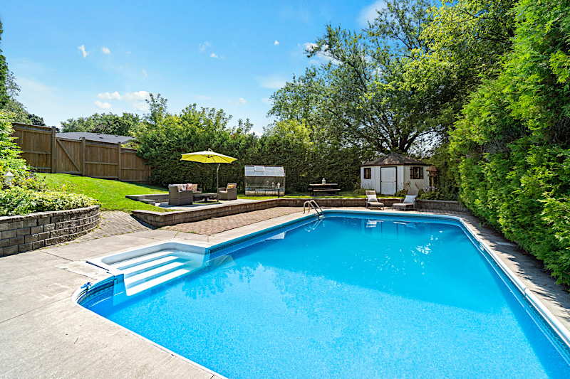 MiiaK_Realtor's tweet photo. Just Listed! 
https://t.co/HsLFsiLDBD https://t.co/c0kU9UWLP7