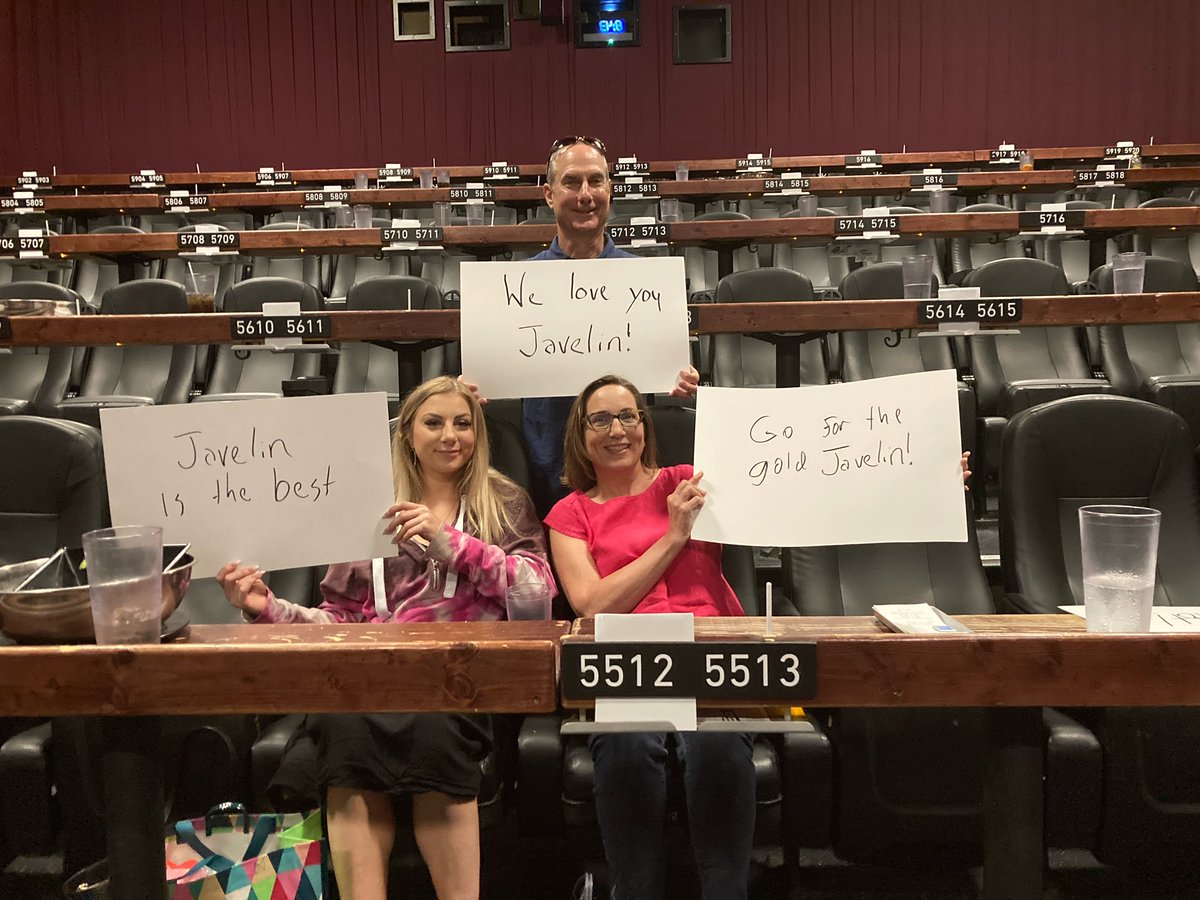 SlipknotisTops's tweet photo. @flula Members of the Austin, TX Slipknot fan community gather in the @drafthouse to cheer #Javelin on to victory against #Starro on #theSuicideSquad opening night. Bring back Slipknot! #flulaborg @SuicideSquadWB @JamesGunn #Skwad out! https://t.co/FuhUY2tKcY