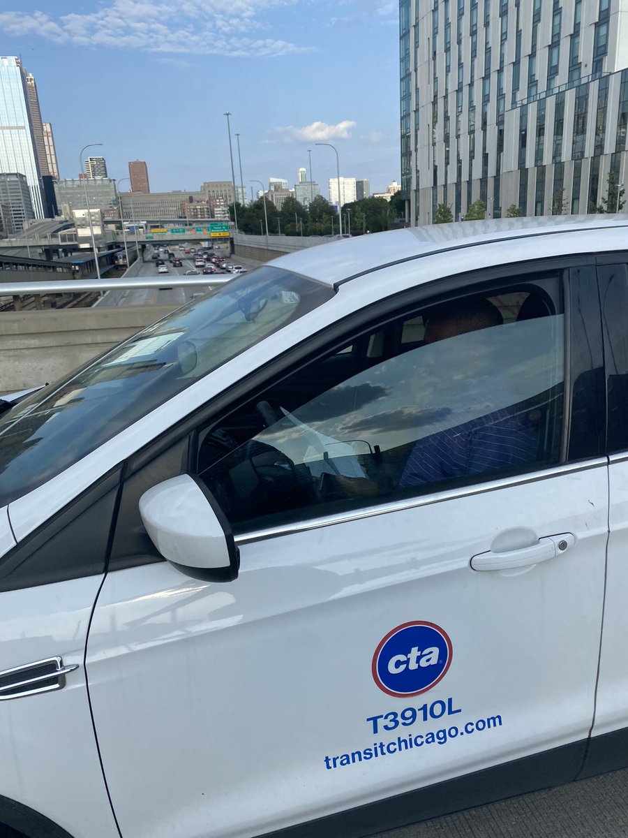 Back on my bullshit and it looks like <a href="/cta/">cta</a> is back on theirs too. Blocking the bike lane on Morgan