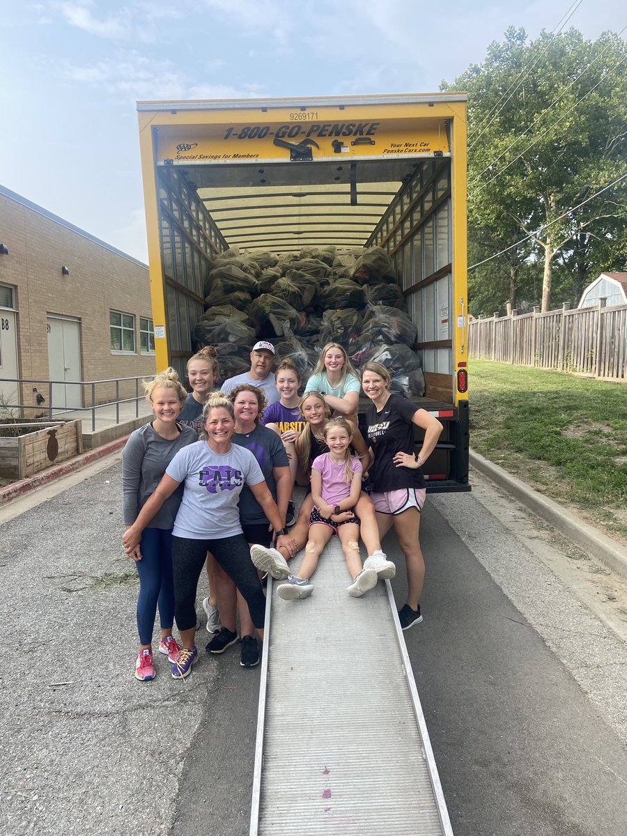 BSHSVolleyball's tweet photo. The shoes are loaded up and headed off to do great things. Shout out to our All-Star work crew who loaded 210 bags. Thank you to everyone who donated! https://t.co/CIMXRQNEg2