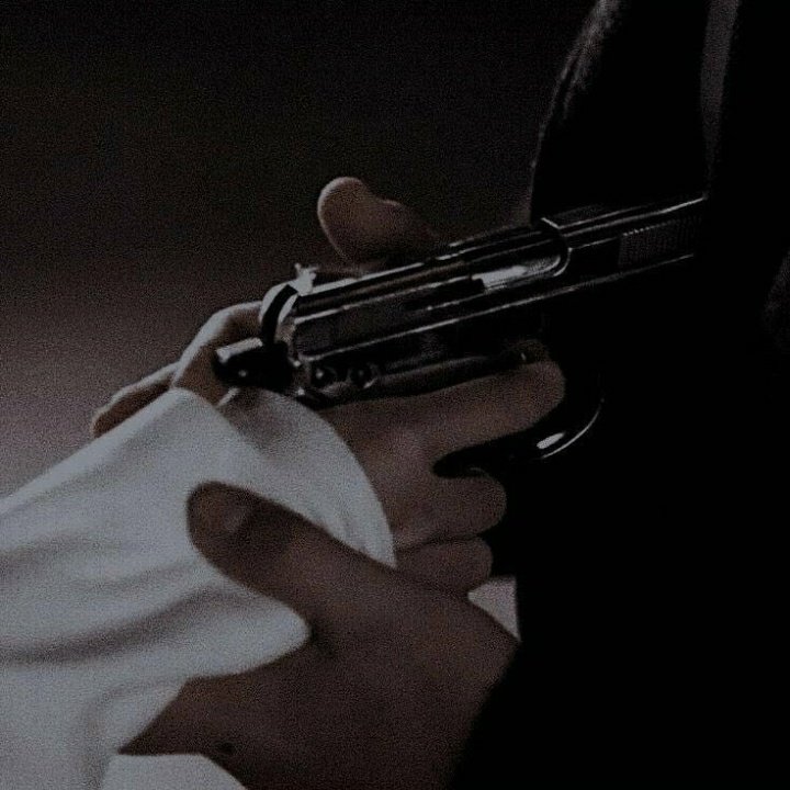 ChristopherMofc's tweet image. Eres tú o yo, y yo sin ti no puedo vivir.