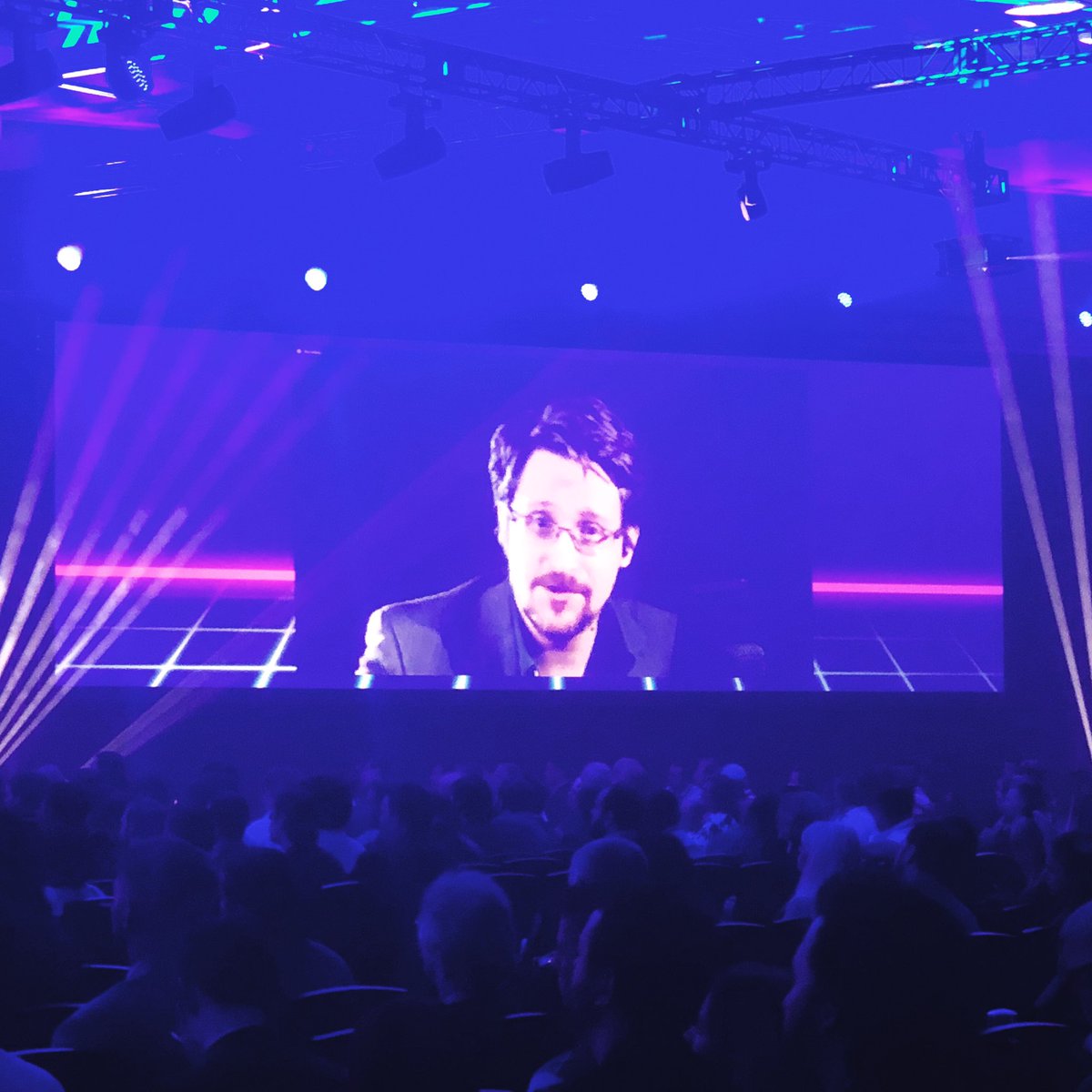 .<a href="/Snowden/">Edward Snowden</a>: “The pandemic will end, but the rights that we lose by submitting to emergency orders will be lost forever.” #Rev21