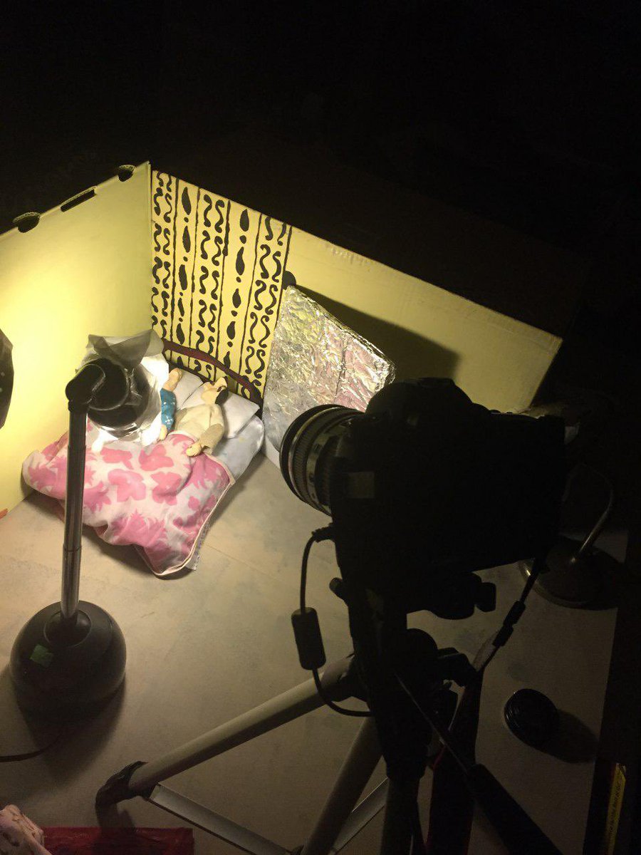 LittleAdamExamp's tweet photo. Behind the scene. #littleadamexample #stopmotionanimation #antiwar #peace #childerofwar #ahoualagha https://t.co/mM3oaaQyDD