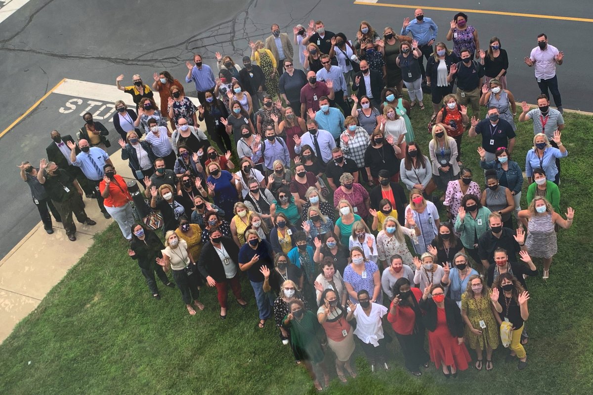 SSD_Supt's tweet photo. Proud to spend time with this group of dedicated educators over the past two days at the SSD Administrator Institute. They truly embody our core values: Equity • Commitment • Collaboration. #SSDLearns #SSDSpecializedforSuccess #Equity #Commitment #Collaboration https://t.co/3iLcJqiiPV
