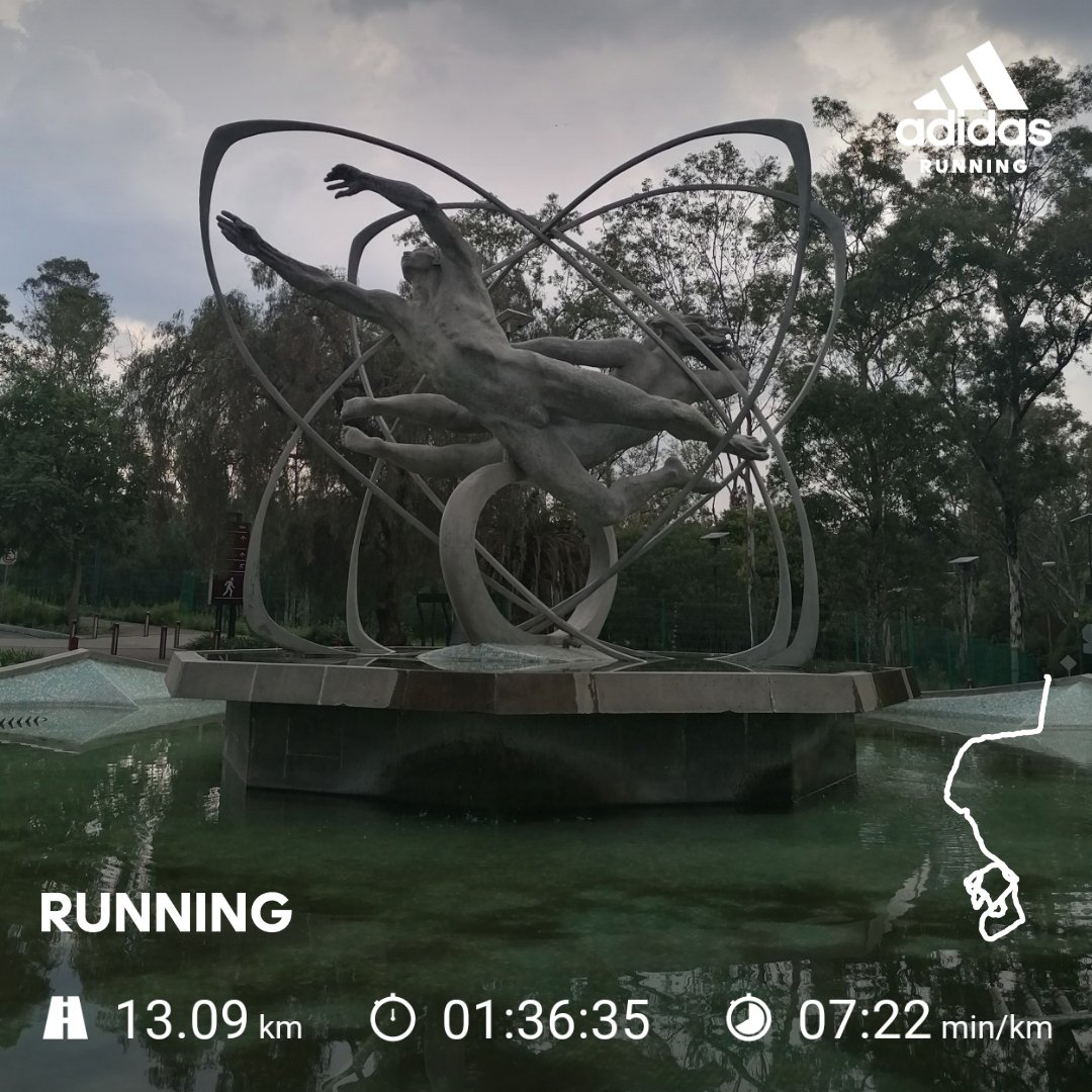 Talo_Azul07's tweet photo. Se corrió 13 km y seguimos #SumandoKM
#PelosTardes🌨️
#SudadoMojadoyCaliente
#Patas👣 #AndandoAndo 🐻🐺
#CruisingGay
#ViajoSolo 🎠🪂🚁 https://t.co/juHfOM4ESi