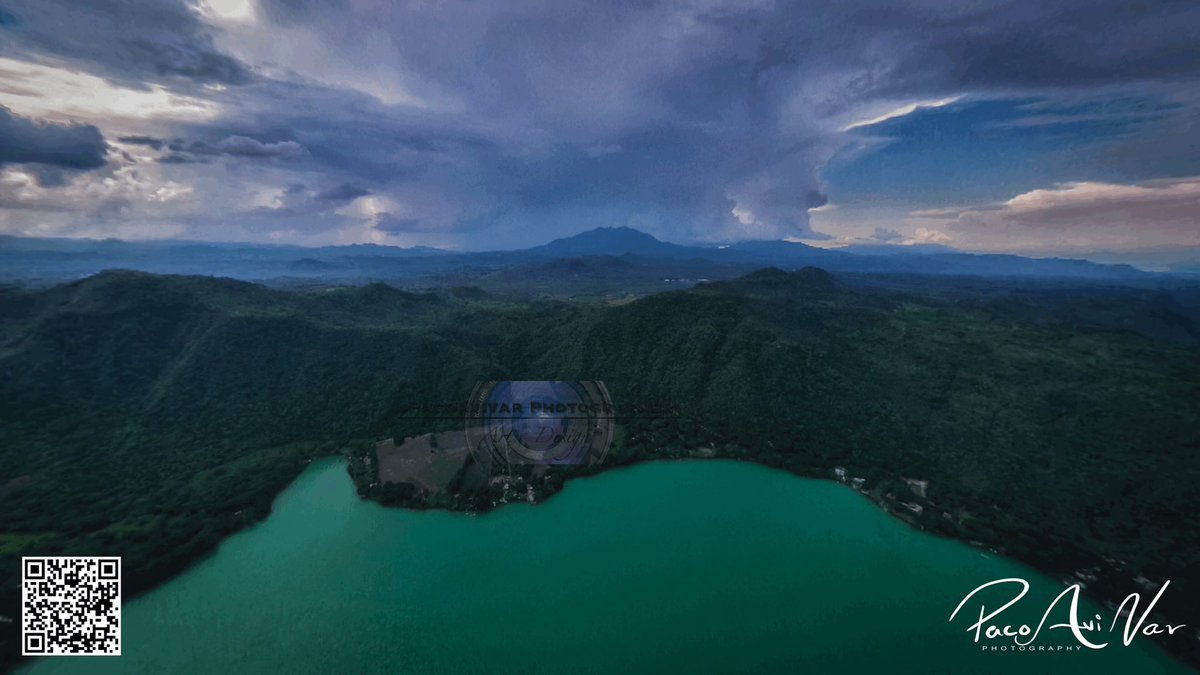 Laguna de Santa María del Oro Nayarit al centro el Volcán de Sangangüey. Vuelo sobre el cielo de Nayarit 
#QuedateEnCasa #MeQuedoEnCasa 
#FuerzaNayarit 
#dji #mavic2 #drone #NayaritEnamora
#EnamorateDeNayarit #SAMAO #SantaMariadelOro