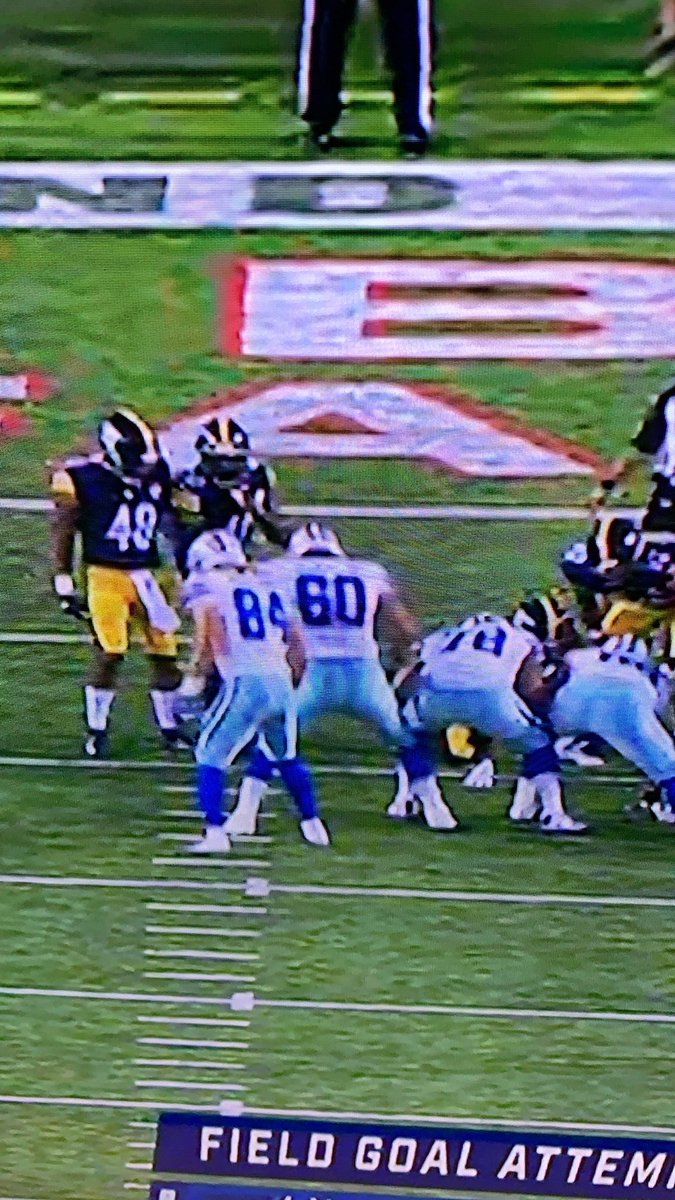 PabloViruega's tweet photo. Isaac Alarcón #Cowboys ha entrado al campo en dos ocasiones, por ahora, como TE izquierda o extra OT en FG equipos especiales… ojalá que vea acciones como RT en la ofensiva #NFL https://t.co/We2svC1qyD