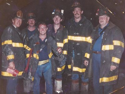 CONGRATULATIONS to Captain Mike Dugan (@FDNY Ret) as the recipient of the 2021 Chief Tom Brennan Fire Engineering FDIC Lifetime Achievement Award. “Well deserved” doesn’t even begin to state it! @FDIC @fireengineering @NYfiretraining @UFOA854 #firefighter #outstanding