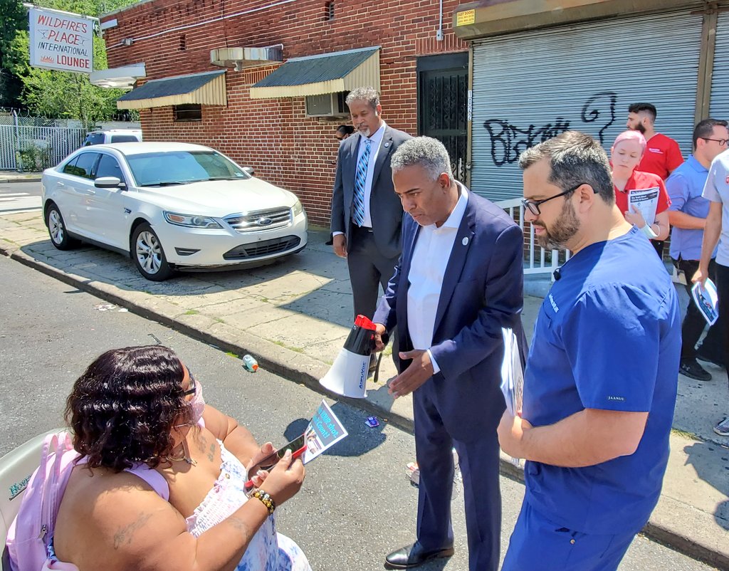 CityofCamdenGov's tweet photo. With COVID-19 cases rising across the country, Mayor Vic Carstarphen committed to increaing the City of Camden’s vaccination rate to 70 percent. The Mayor walked through neighborhoods today knocking on doors &amp; speaking with residents about the importance of getting vaccinated. https://t.co/cWCndINRlp
