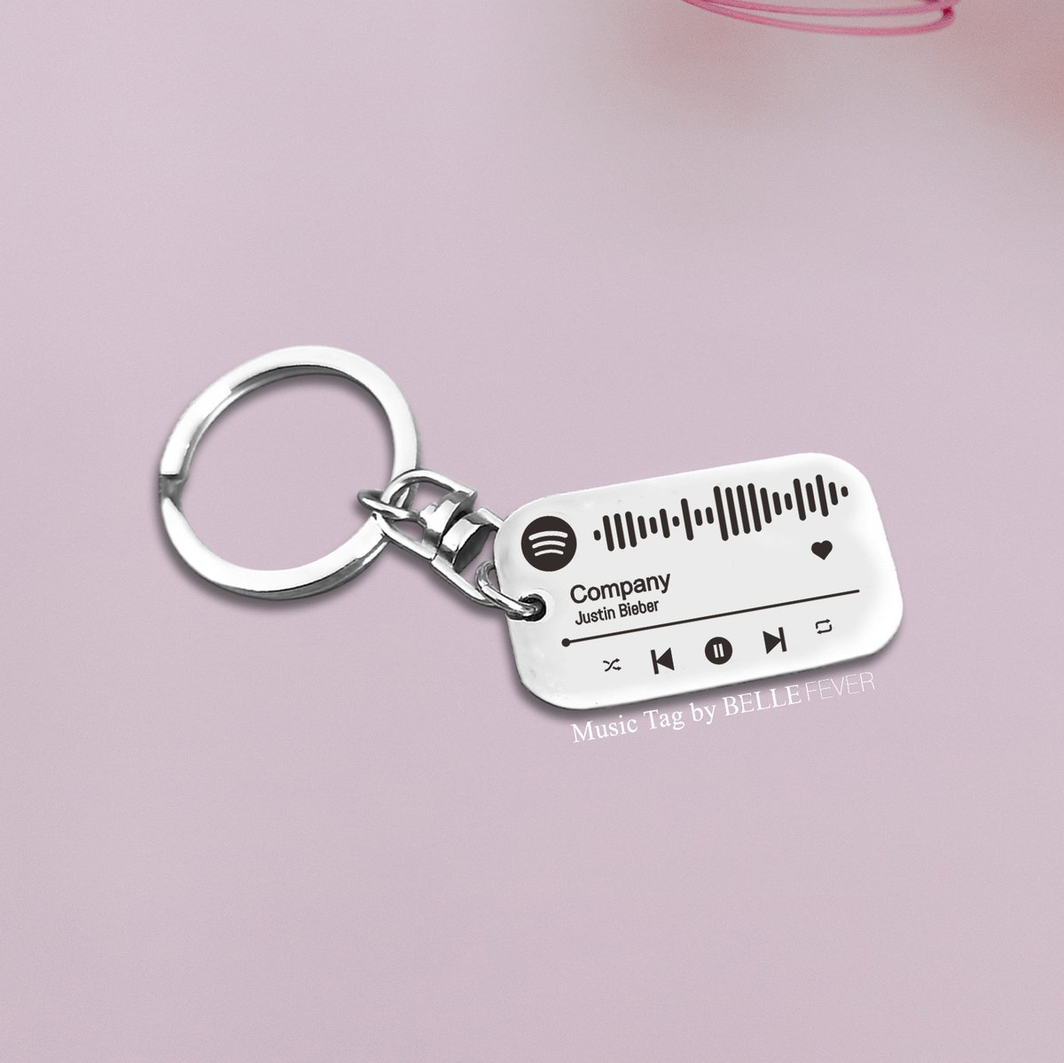 Bear96Ice's tweet photo. What a great idea to put my favorite song #company  by @justinbieber on a necklace.. Now I can easily play this song by scanning on #Spotify 
Get yours now here https://t.co/BLdPDwwqDz
#gift 
#PersonalisedJewellery
#lockdown6 
#AUSvUSA 
#NRLKnightsBroncos https://t.co/69A7DZSIrD