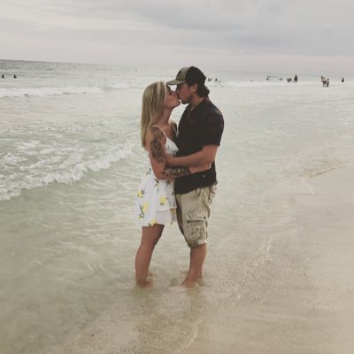 monn_lexi13's tweet photo. #NewProfilePic https://t.co/gjJeXCfKw8