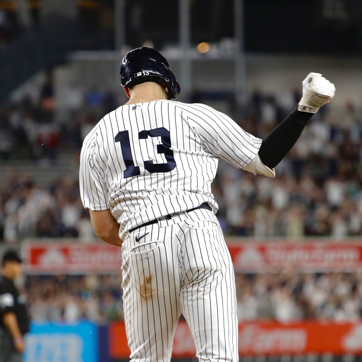 Yankees's tweet photo. Launched. https://t.co/THFQfyMTRs