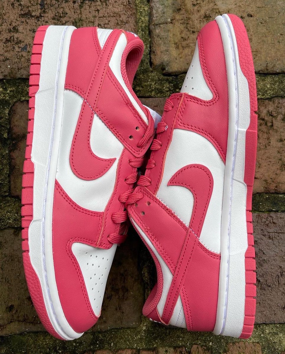 Ovrnundr's tweet photo. First look at the upcoming Nike Dunk Low “Pink” releasing later this year 👀 

Photo: @teddyssole https://t.co/GP0th60Nhs