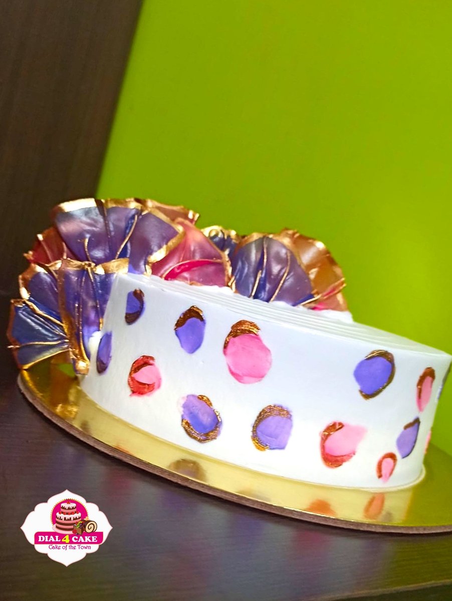 dial4cake's tweet photo. Love 💕 to see the final look of Rice Paper Cake 🎂
Cake of the Town 💕 Dial4cake
#waferpaper #waferpaperflowers #cakedecorating #cake #waferpaperflower #weddingcake #cakedesign #cakes #flowercake #edibleart #waferpapercake #birthdaycake #cakeart #cakedecoratingclass #dial4cake https://t.co/y5rttHQ8Ea