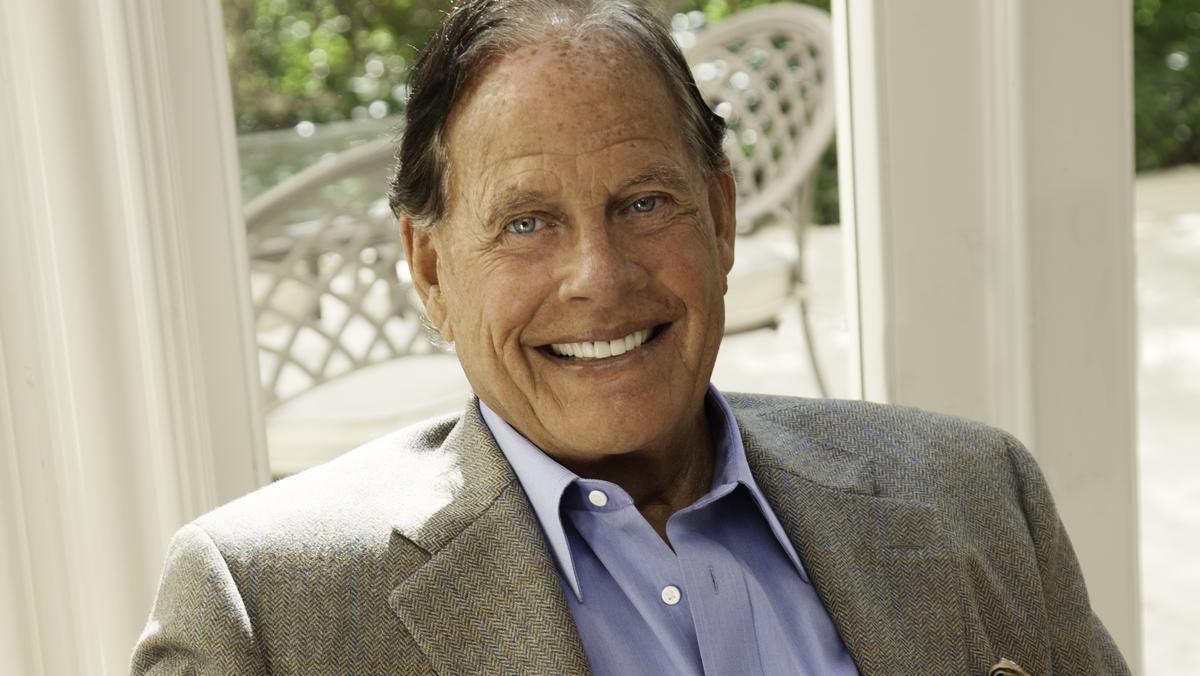 CallNowPodcast's tweet photo. A smile worth 200,000,000 words #ronpopeil #restinpeace #infomercial #pitchman #salesmanofthecentury #ronco @ronpopeil https://t.co/kWpn51QxX9