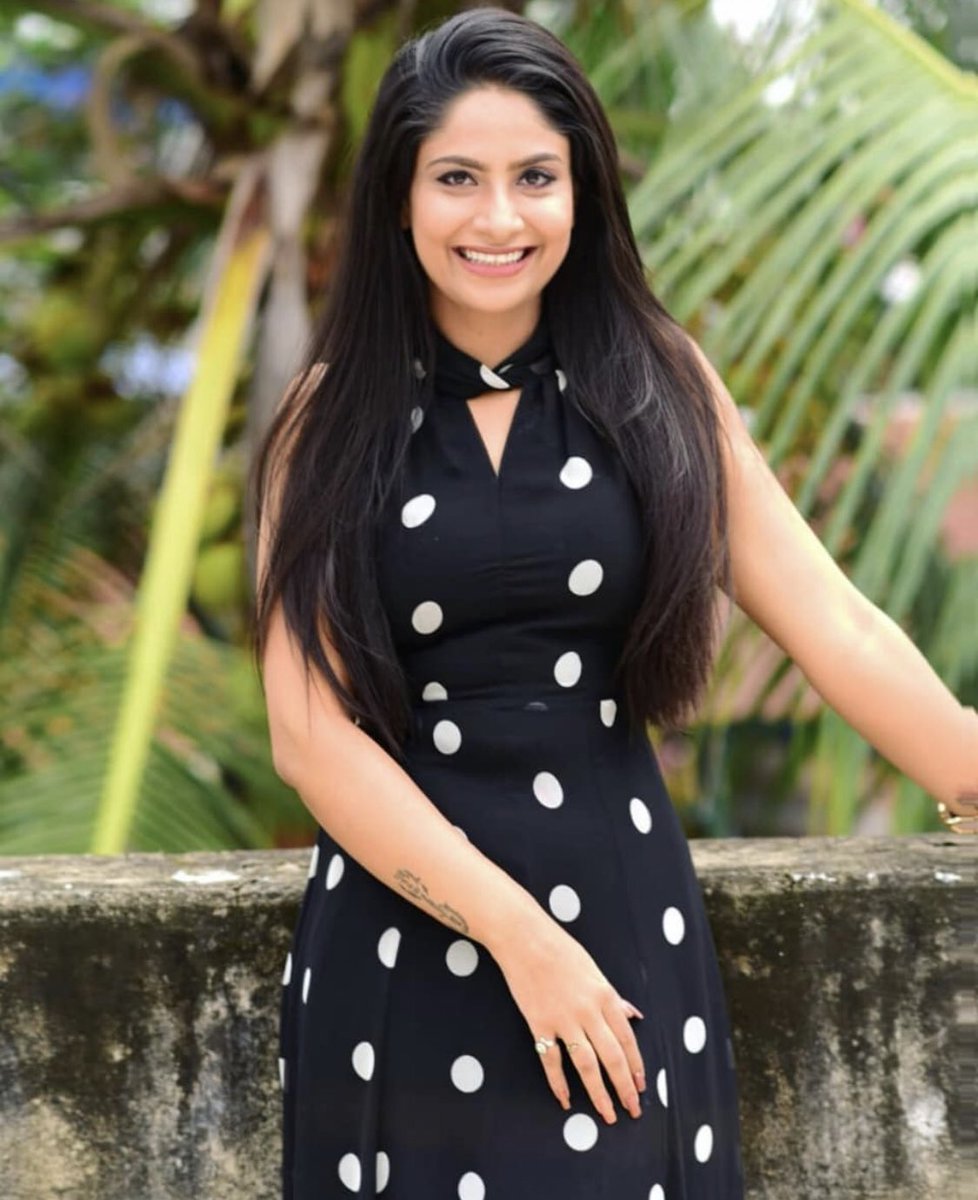 Hey Guys …… plz show your love support Retweet #f4f #feminism #feminist #Feminism #follow #Follow4FollowBack #followme #girls #lesbian #lesbians #lgbqt #LGBTQ #RETWEEET #shemale #shemalebeauty #trans #transsexual