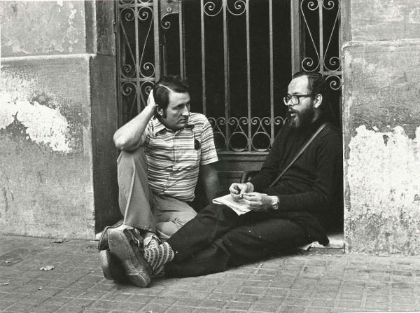 omnium's tweet photo. Lluís M. Xirinacs, polític, filòsof, sacerdot i autor va néixer #TalDiaComAvui del 1932. Va destacar per defensar els DDHH amb la lluita no violenta. Durant 1 any i 9 mesos va reclamar l'amnistia pels presos polítics a la presó Model. Fou candidat al Nobel de la Pau l'any 1975 https://t.co/ZKUlJ3RFoX