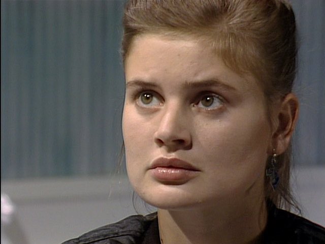 Blakes7Diary's tweet photo. I love this scene in Dragonfire. It’s the moment Sophie Aldred won me over completely back in 1987. Remarkable to think it’s the first scene she recorded. The camera LOVES her. #DoctorWho https://t.co/IfHxwxPJOe