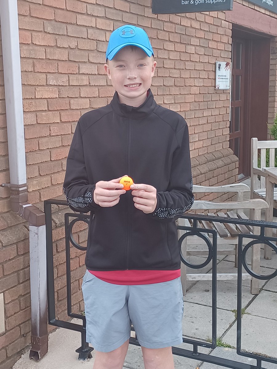 It's great to be back! Congratulations to Finley Richards the winner of our Volvik Challenge @BrynMeadows A huge thank you to all the team there for making us so welcome. @wales_golf @BrandFusionLtd On to @Garnantgolfclub on Sunday.