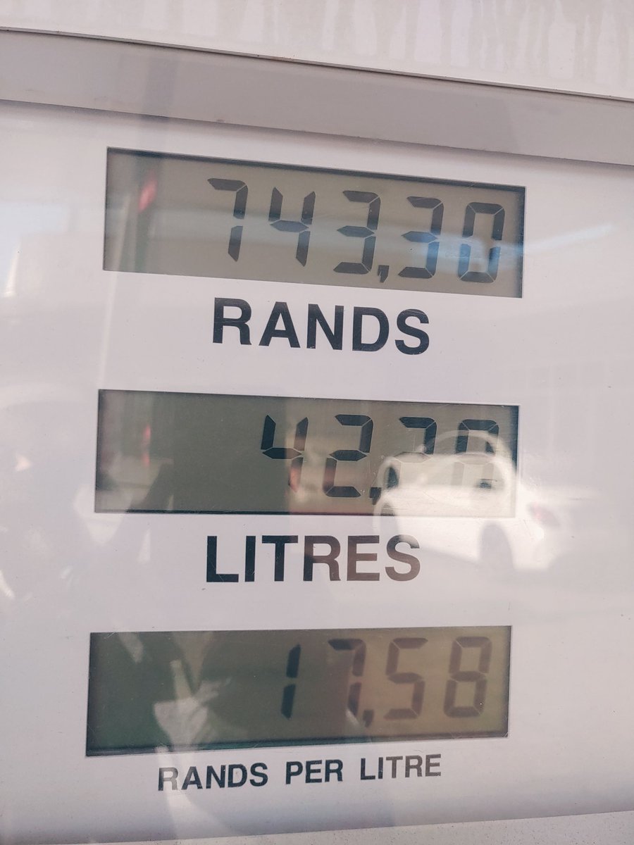 KyleLikesWine's tweet photo. #TOTALSA #FUELPRICE https://t.co/cbleZLewC7