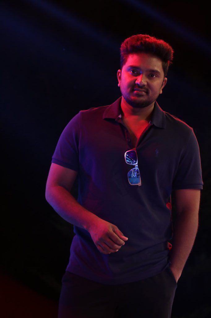 Bala_actor's tweet photo. How are you my dear nanbarhaleyyy…
அப்பா அம்மாவின் அன்போடு வெற்றிகள் ஆரம்பம்…
என் துனணயிருந்து என்னை தாங்கிப்பிடித்த என் மனைவிக்கு அன்பு முத���தங்கள் @SaheHema 
My insta id is here
https://t.co/cM1oVzJeNn https://t.co/PqMHGN3s7x