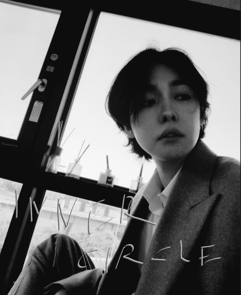 [IG] 210806 xxjjjwww Photo Update: INNERCIRCLE HBD 💙 

➡️ bit.ly/3Co44Sf

#InnerCircle7thAnniversary 
#JINU #김진우 <a href="/official_jinu_/">official_jinu_</a> 
#WINNER #위너 <a href="/yginnercircle/">OFFICIAL INNER CIRCLE</a>