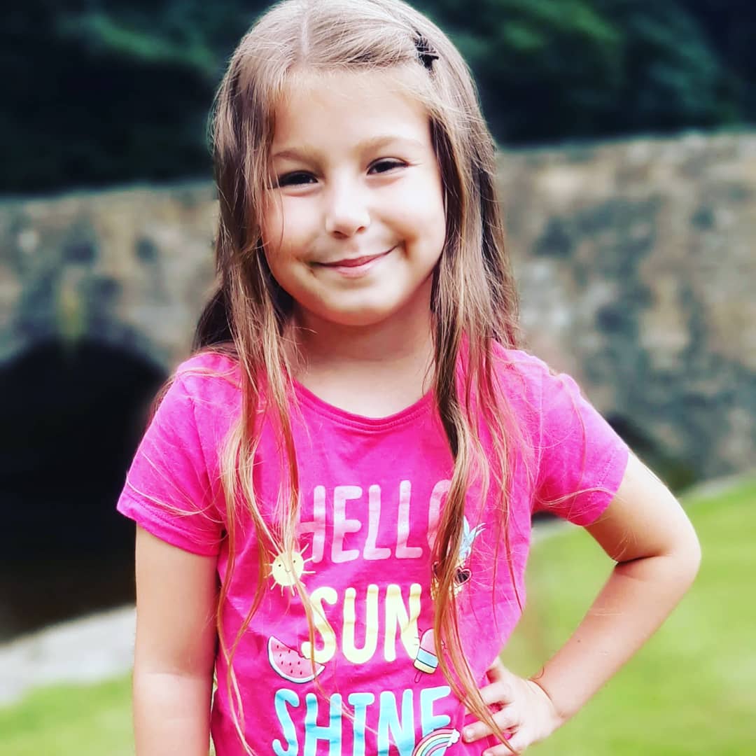 ACordock's tweet photo. Lovely holiday in #bakewell #makingmemories https://t.co/W83QZuqMKT
