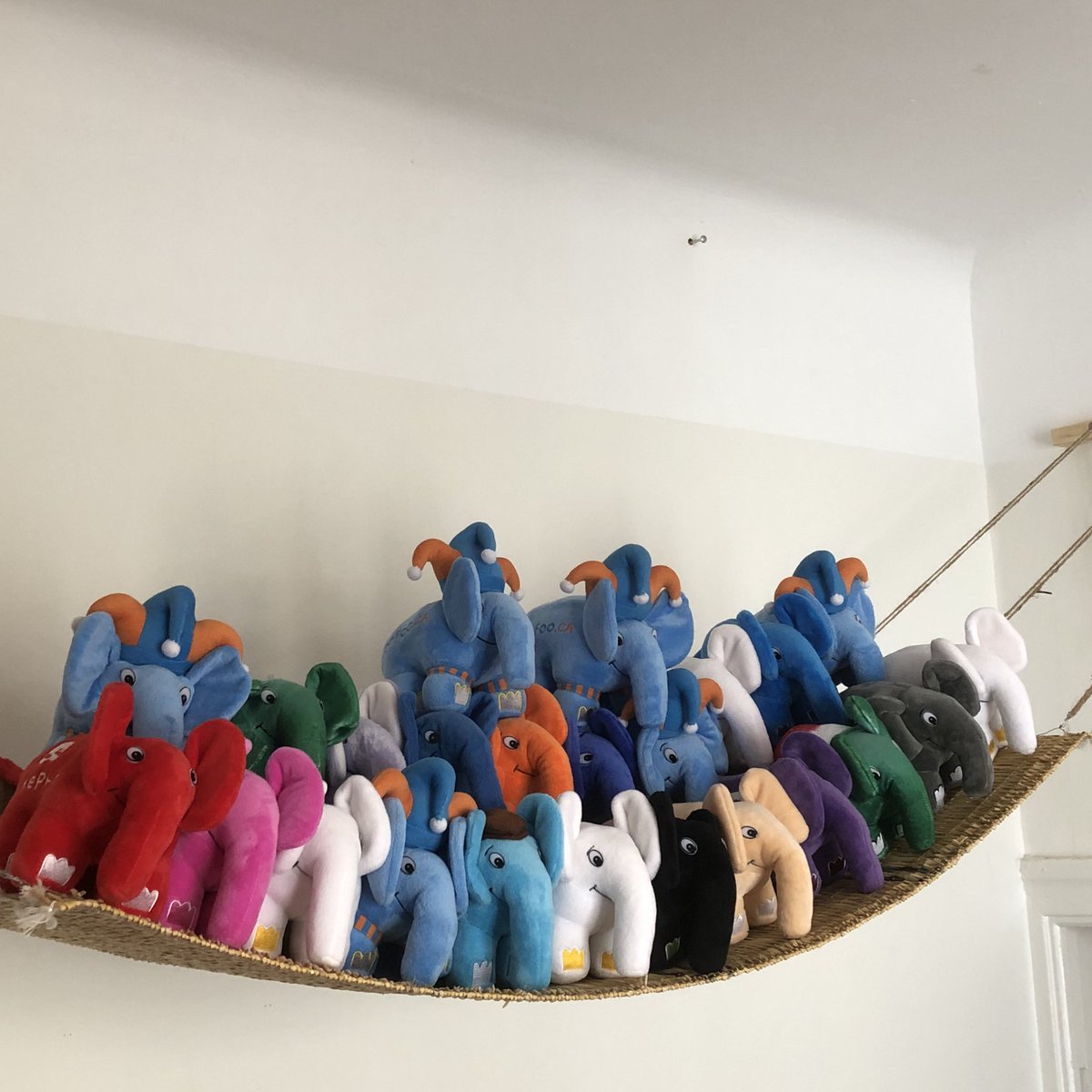 🎉 PHP 8.1.0beta2 is available for testing!

➕ Do: Test your projects! You don't get to complain after GA if it broke something :-)

➖ Don't: Run it in production. It's not fully ready yet.

🔗 php.net/archive/2021.p…

📸 by @vdjupsjo