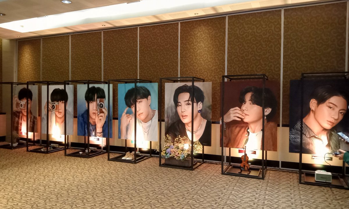 Exhibition for BTS "R U M A H" presented by <a href="/WilsonSelly/">Selly Wilson</a>  @ArtXforBTS  X <a href="/SenyumArmy/">Senyum Army</a>  

📍Plaza Indonesia
📌 June,11 - August 8, 2021

#BTS #senyumarmy #exhibition