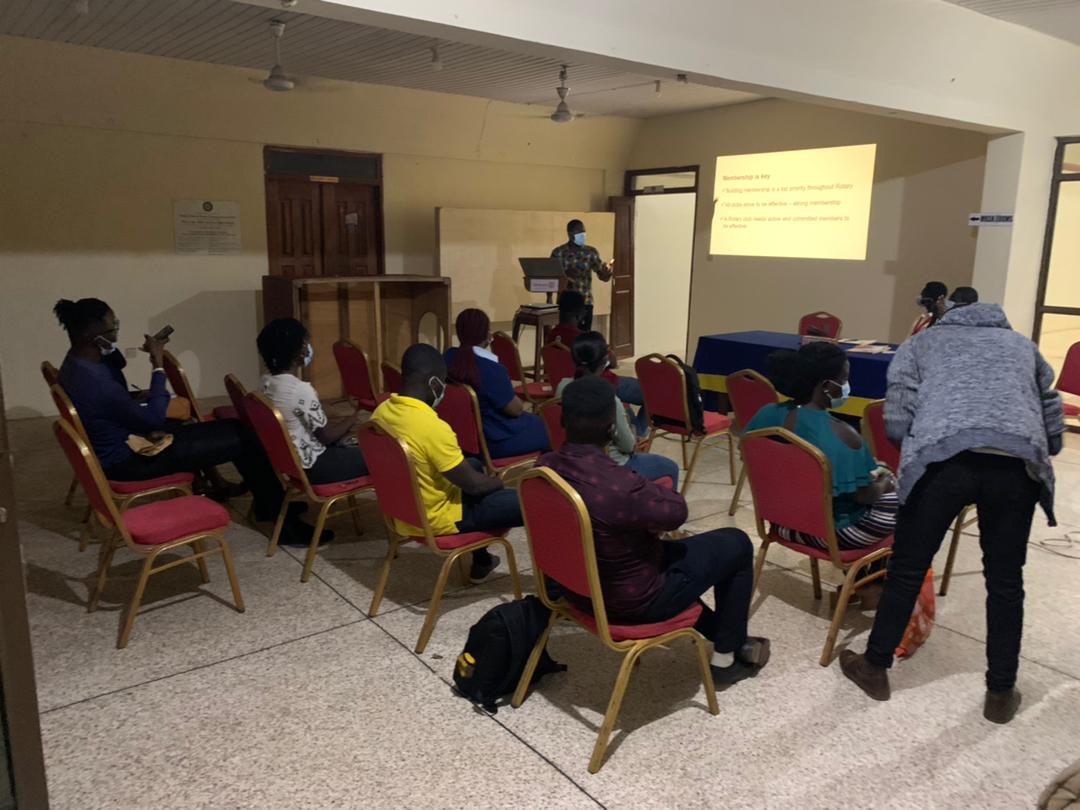 TemaMeridian's tweet photo. Let's do a throwback to yesterday! Thank you Rotarian Edem, members and friends who made it for yesterday's meeting. #rotaryreconnect #Rotaract #Rotary #rotaractghana https://t.co/tg6Jb87Lod