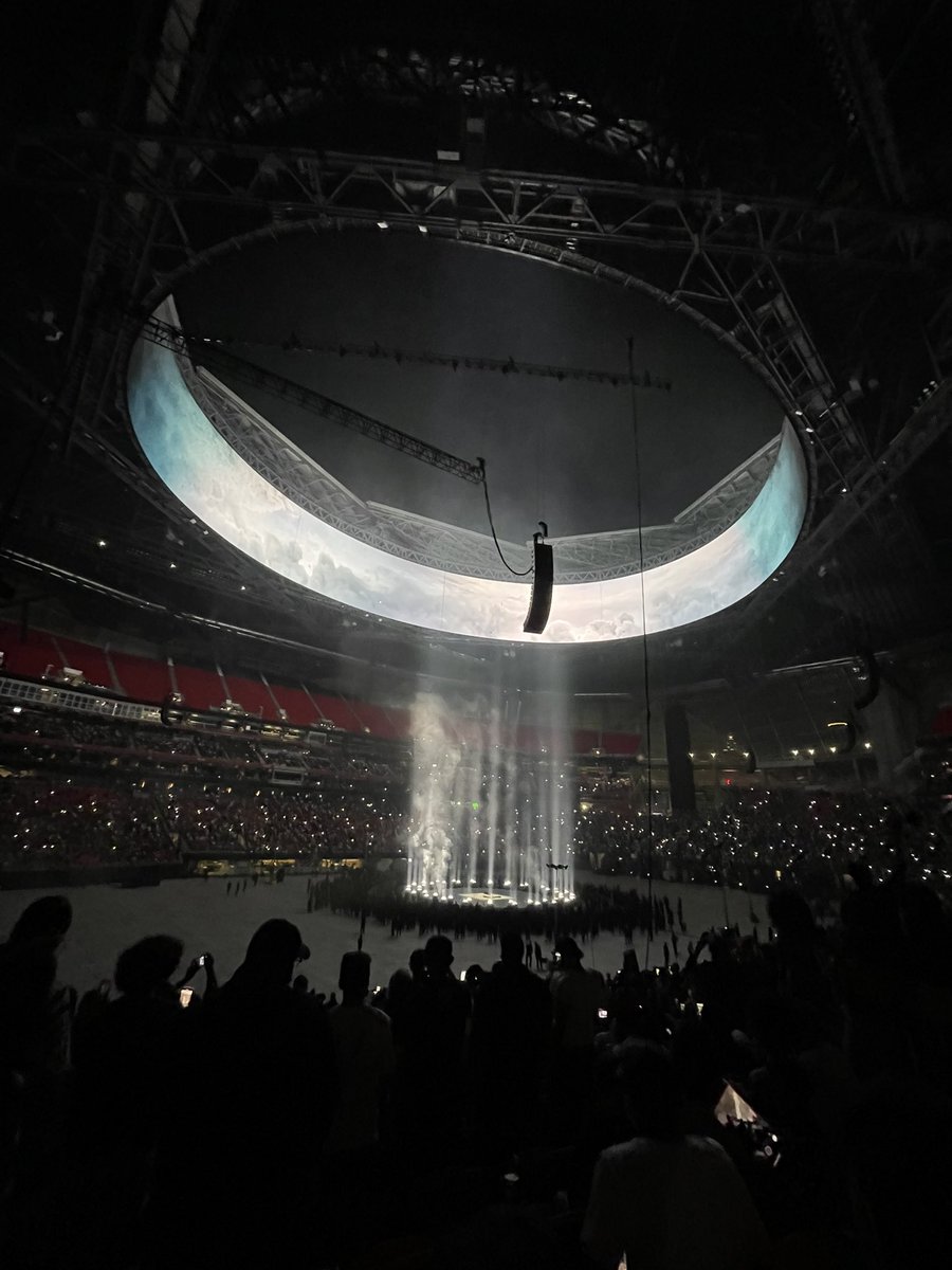 codoneee's tweet photo. #Donda is a religious experience tbh https://t.co/QXzsiXH50o